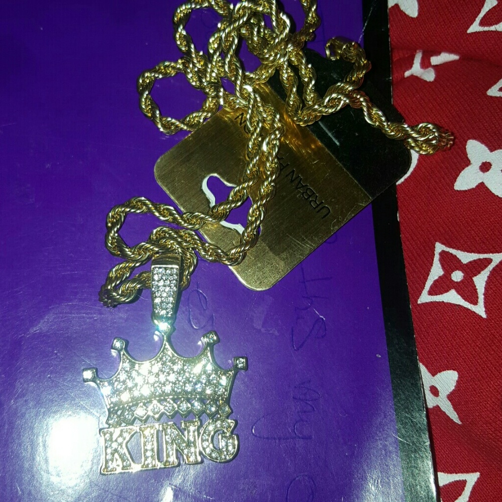 Iced out lab diamond KING pendant w rope chain